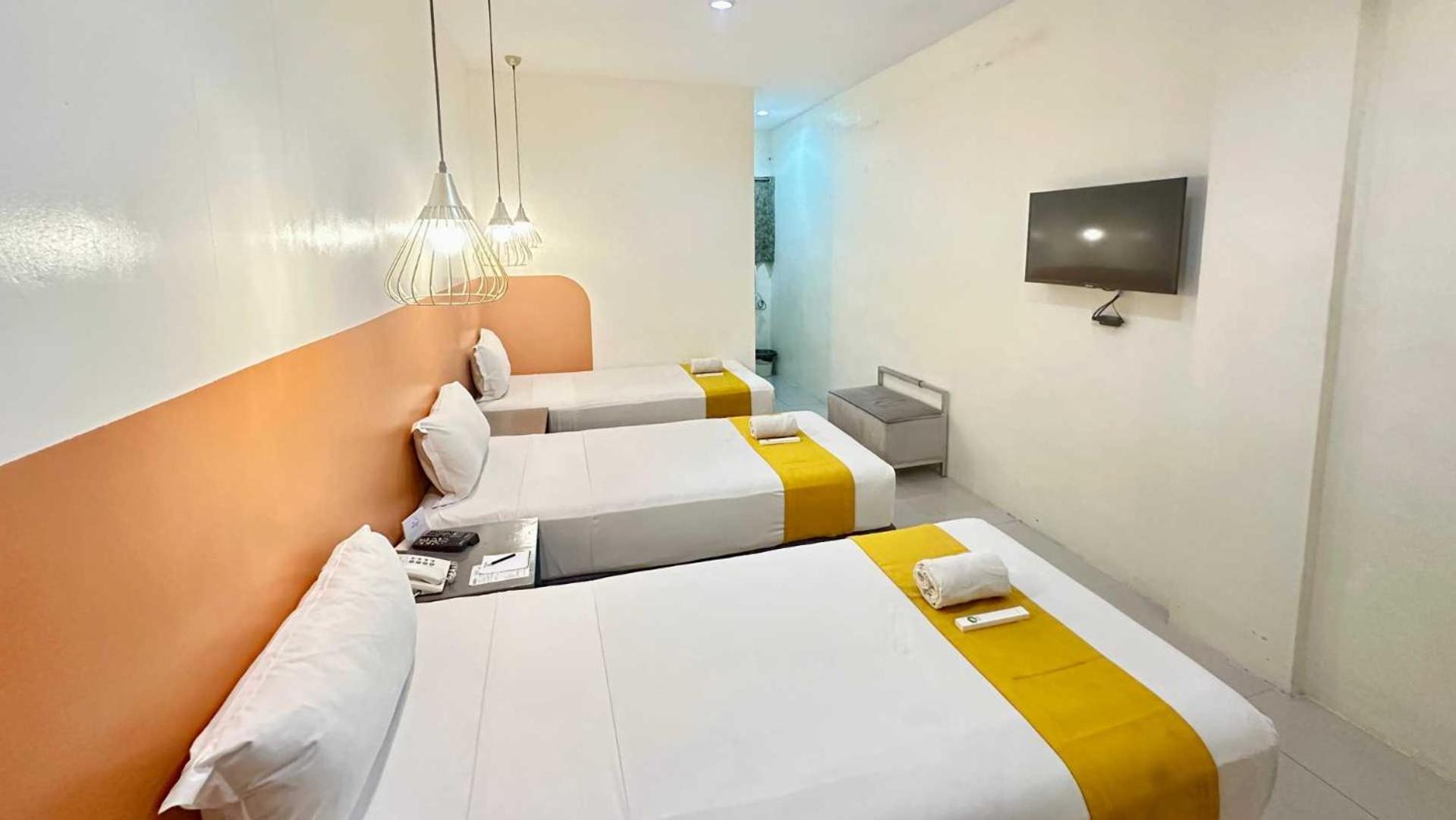 Travelbee Capitol Inn 宿务 外观 照片