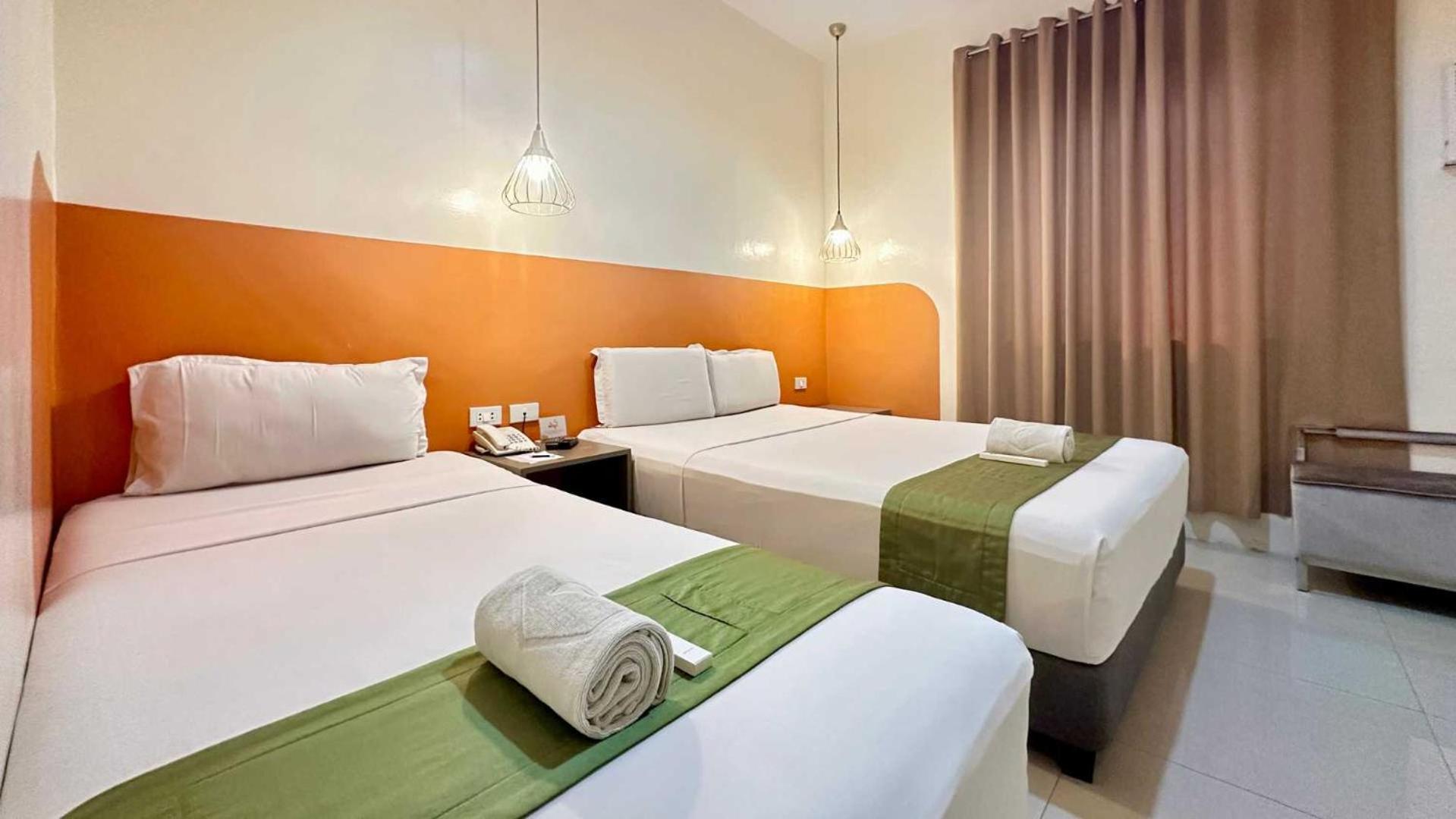 Travelbee Capitol Inn 宿务 外观 照片